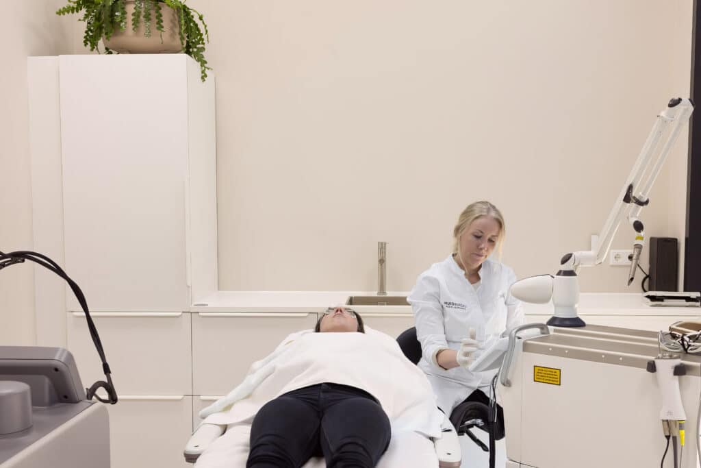 Serene en rustgevende inrichting voor nieuw Paramedisch Centrum 3