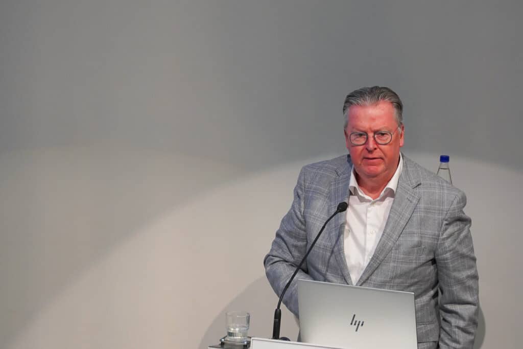 AZ Monica deelt praktijkervaringen Focused Clinic met zorgprofessionals en beleidsmakers tijdens studiedag 3