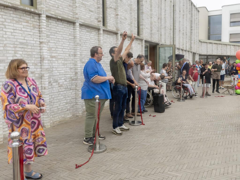 Risselthof officieel geopend: een thuis waar mensen zichzelf kunnen zijn 1