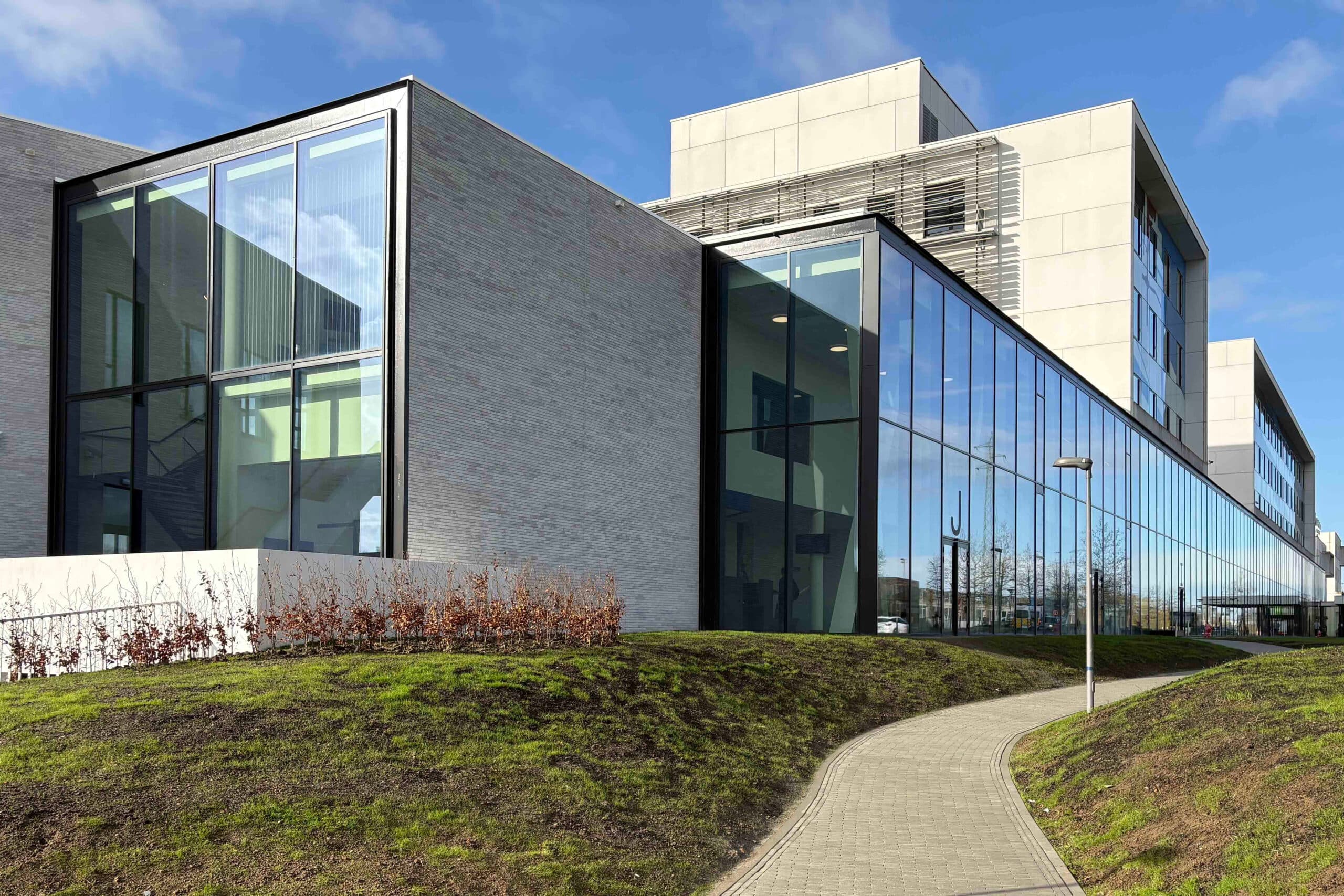 Nieuwe polikliniek orthopedie versterkt AZ-campus 1